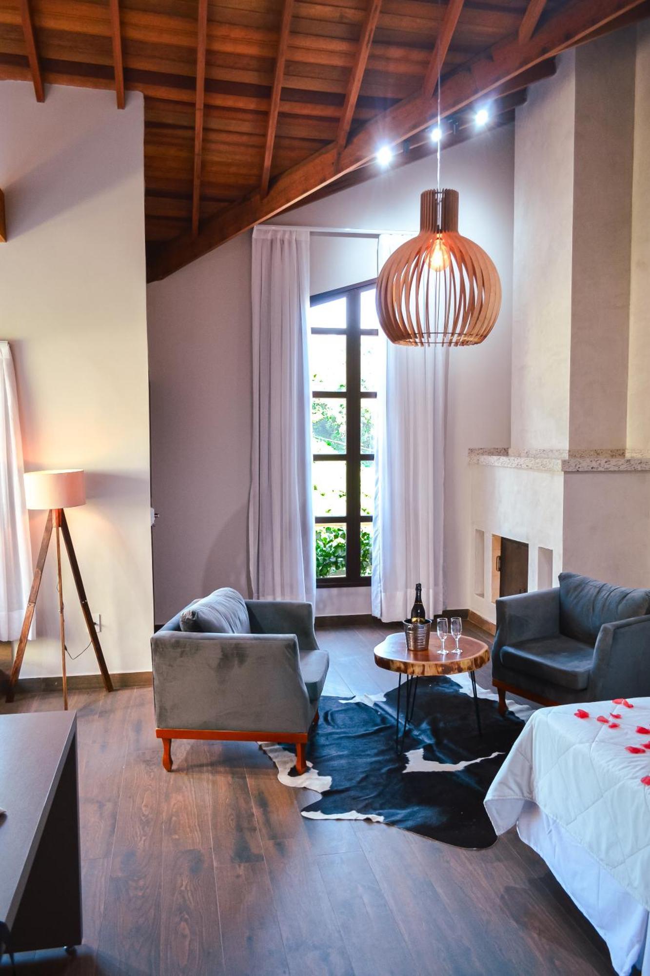 Hotel Chales Capitanias Águas de Lindóia Εξωτερικό φωτογραφία