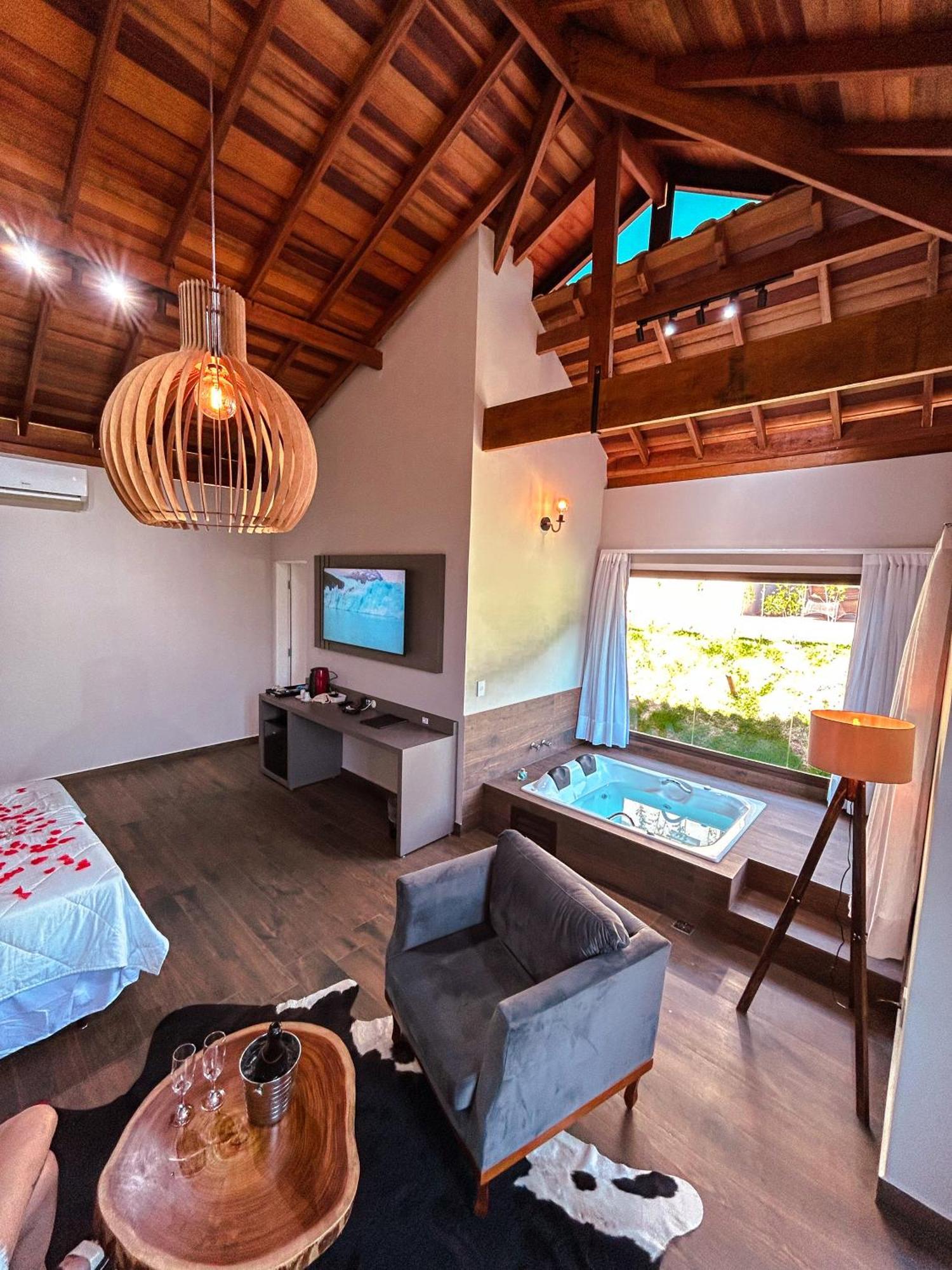 Hotel Chales Capitanias Águas de Lindóia Εξωτερικό φωτογραφία